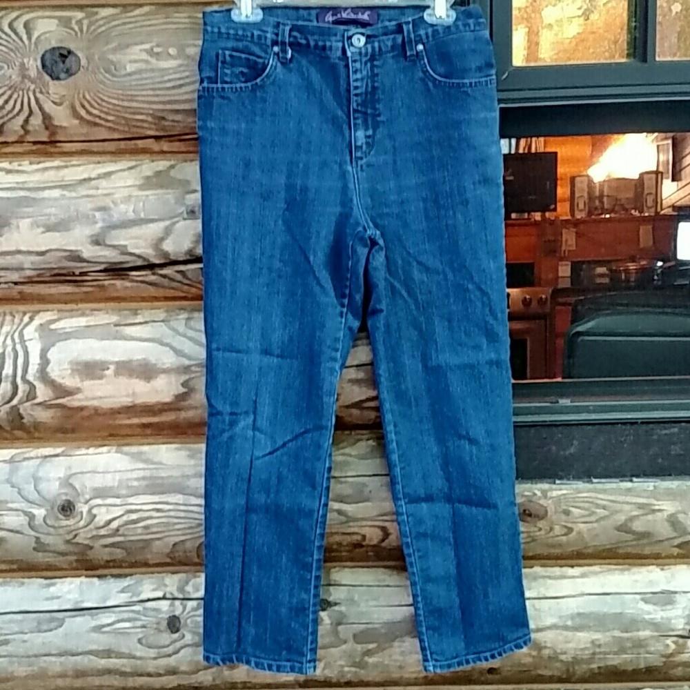 Gloria Vanderbilt Amanda jeans, Dark wash denim